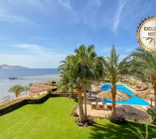 TAMRA BEACH HOTEL